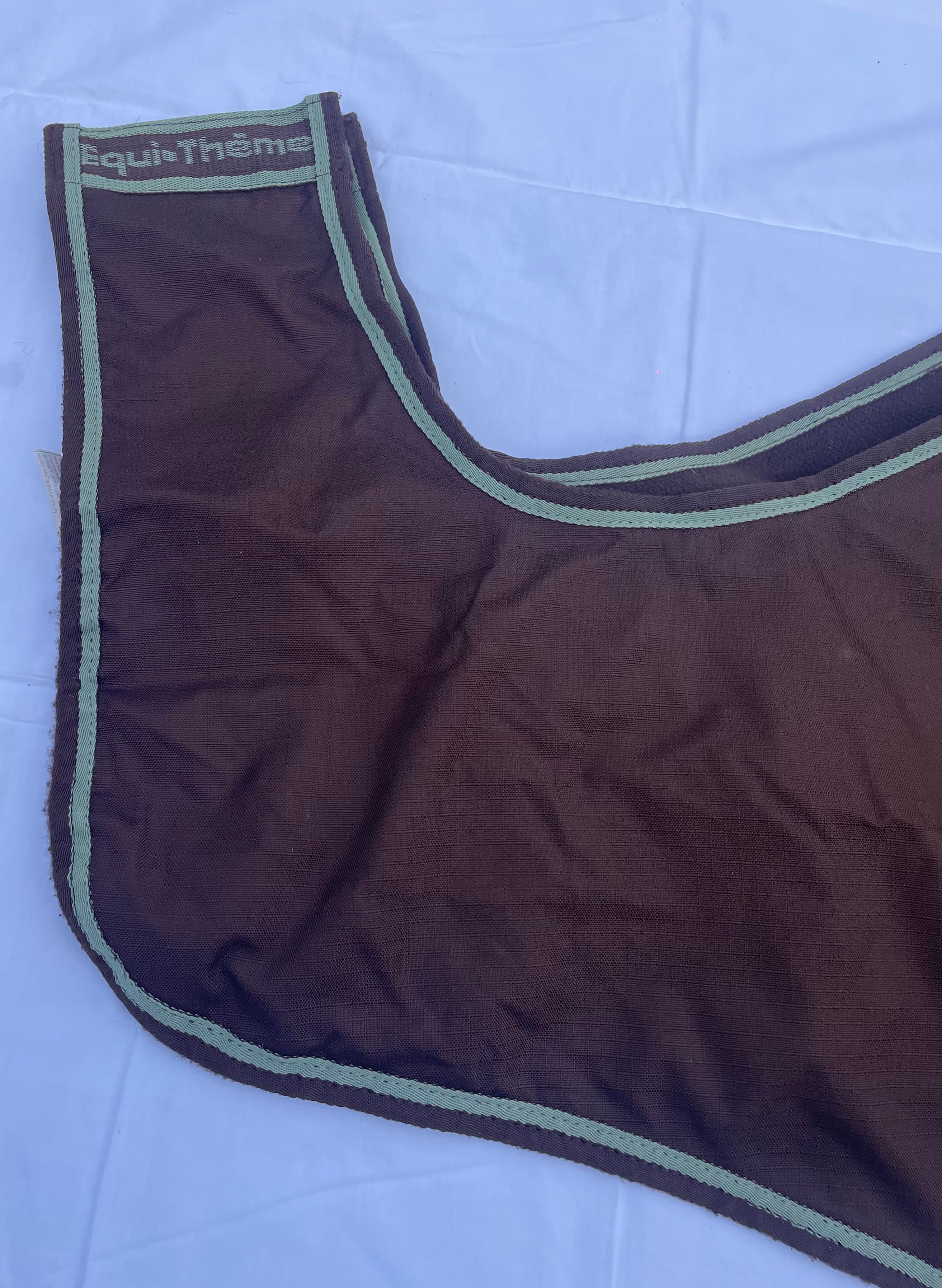 COUVRE REINS EQUITHEME IMPERMEABLE